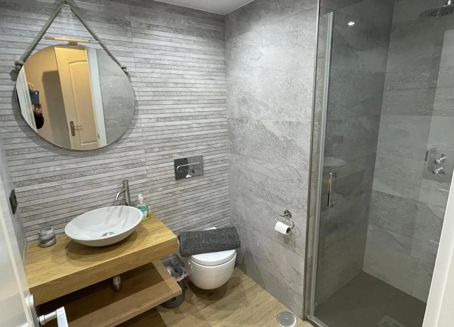 Beautiful 2 Bed Apartment With Stunning Pool La Herradura  Spain