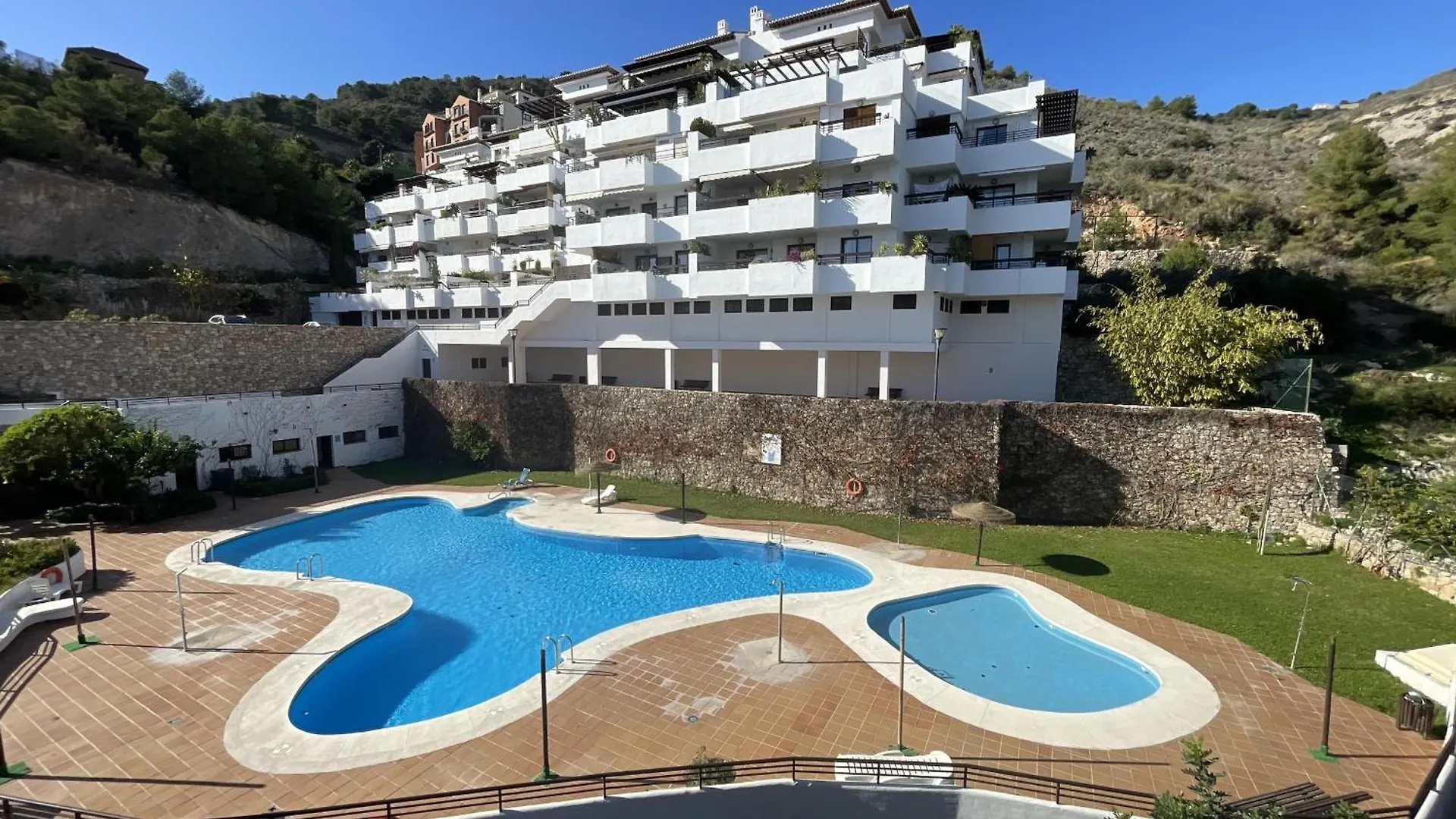 Beautiful 2 Bed Apartment With Stunning Pool La Herradura   La Herradura (Granada)